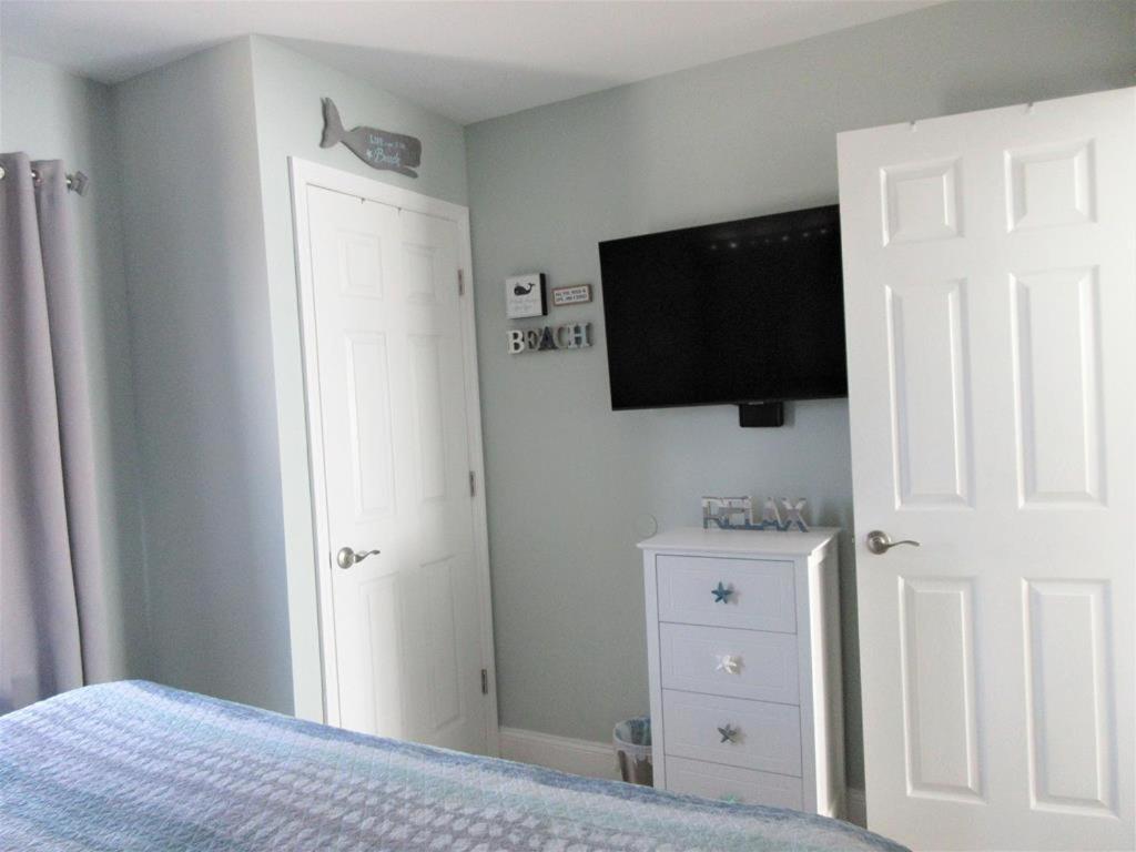 2 Bedroom Condo Totally Renovated On Ocean Block In Ship Bottom エクステリア 写真